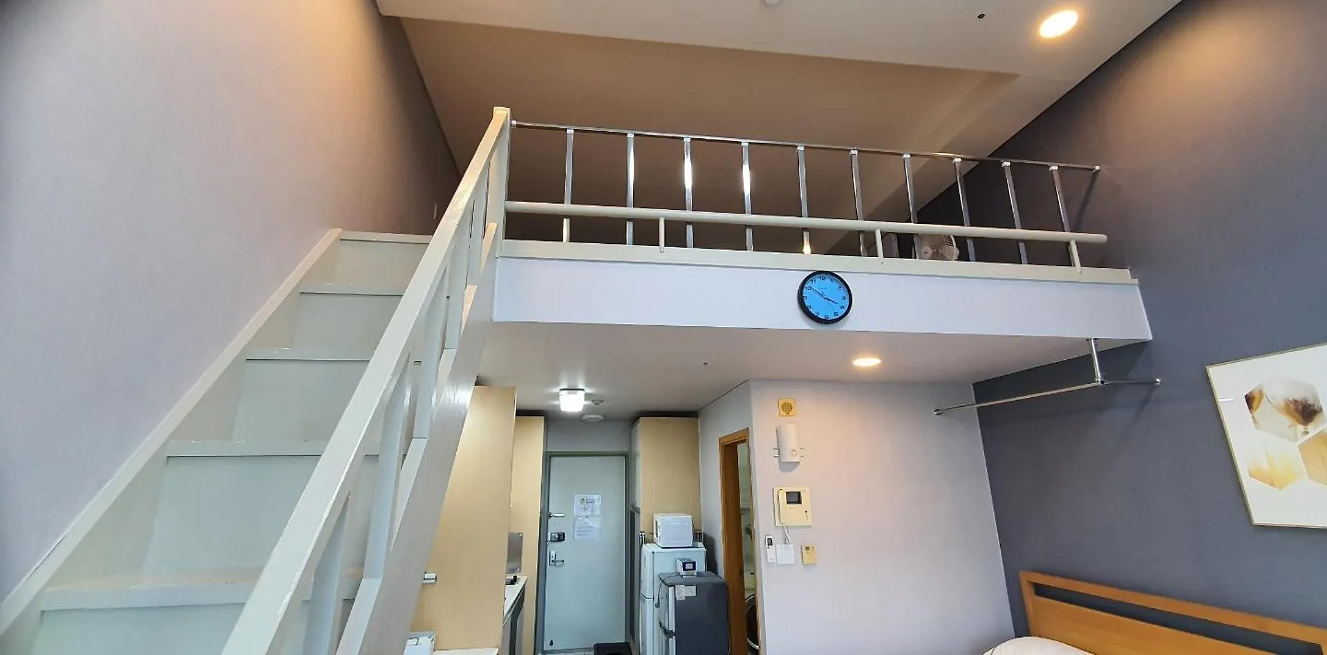 Moon Apartment 서울특별시
