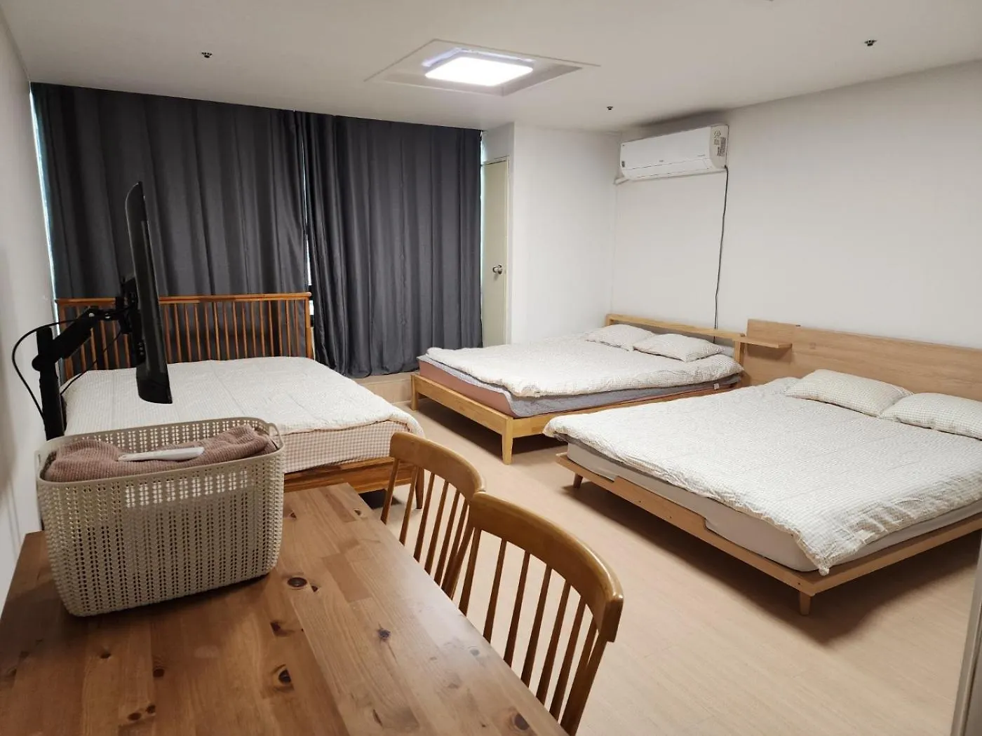 Moon Apartment 서울특별시